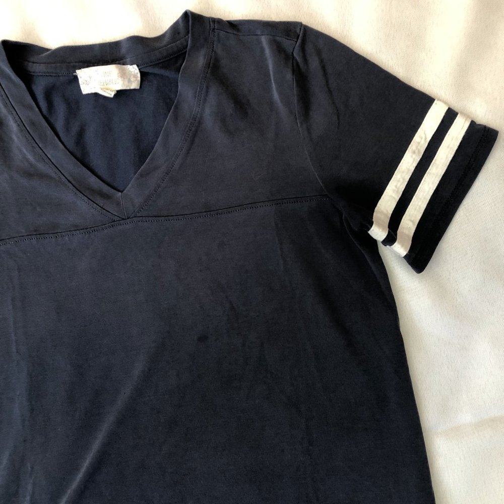 Pink Republic Short Sleeve Varsity Tee Size XS - Picture 4 of 4